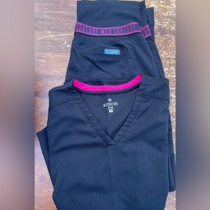 Med Couture Touch Black Scrub Set with Pink Accent